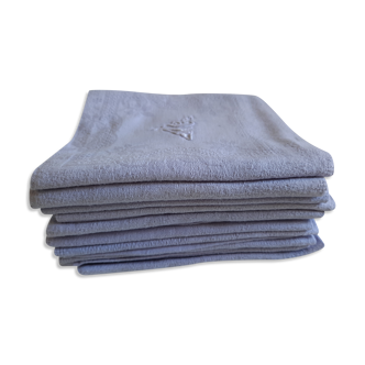 10 old towels