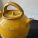 Cruche gargoulette chevrette en terre cuite jaune vernissé XIX eme siècle