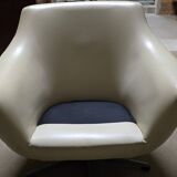 Fauteuils du milieu du siècle