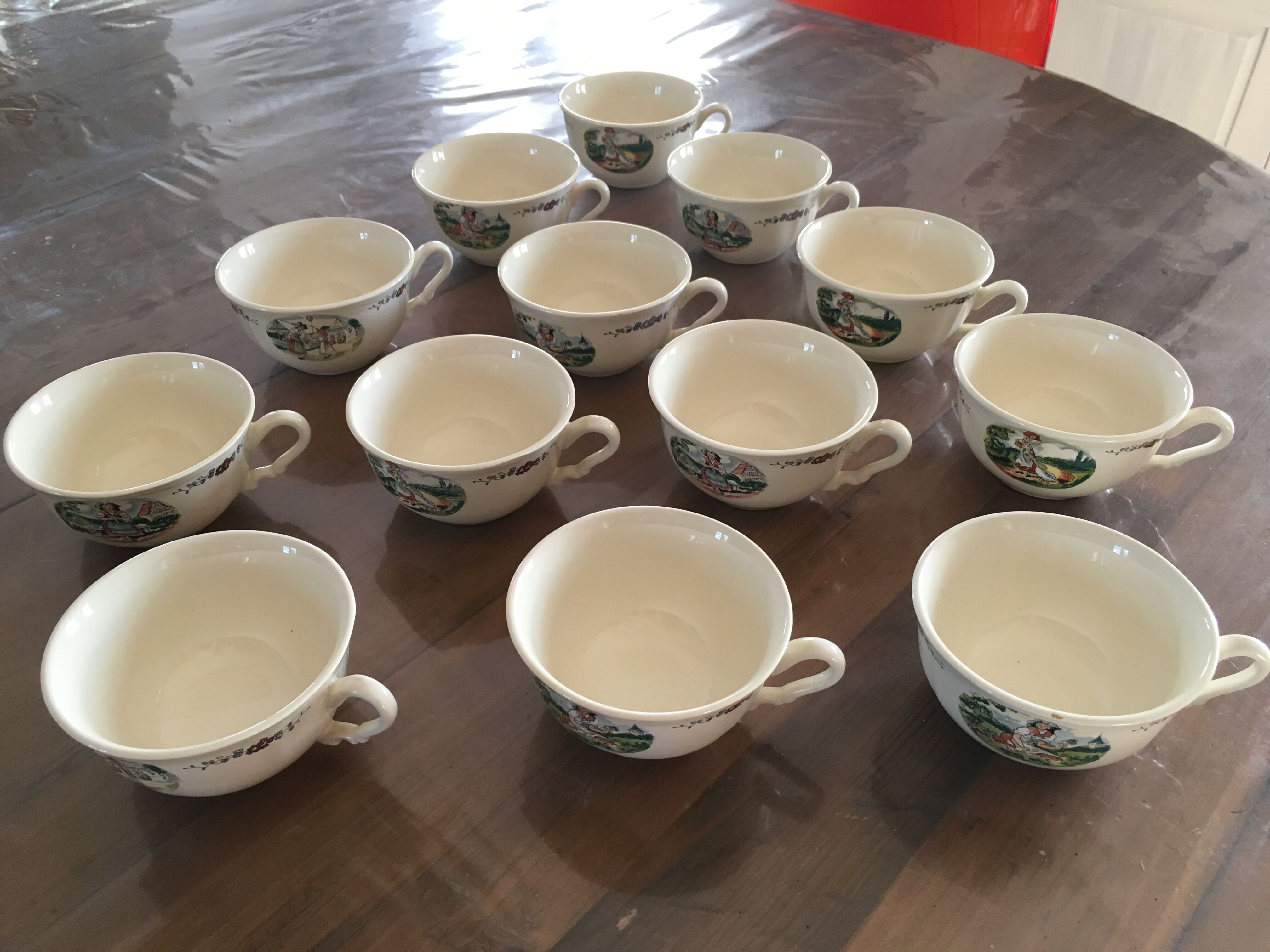 Set of 13 tea cups Sarreguemines Obernai
