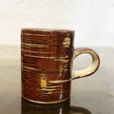 Set of 5 stoneware cups.