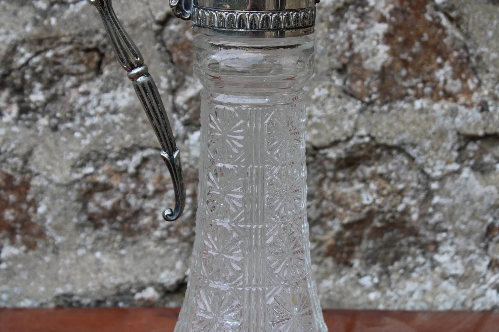 Antique pressed glass and silver-plated jug – Decorative wine pitcher H30 cm