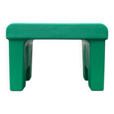 Tabouret postmoderne en plastique imitation bois