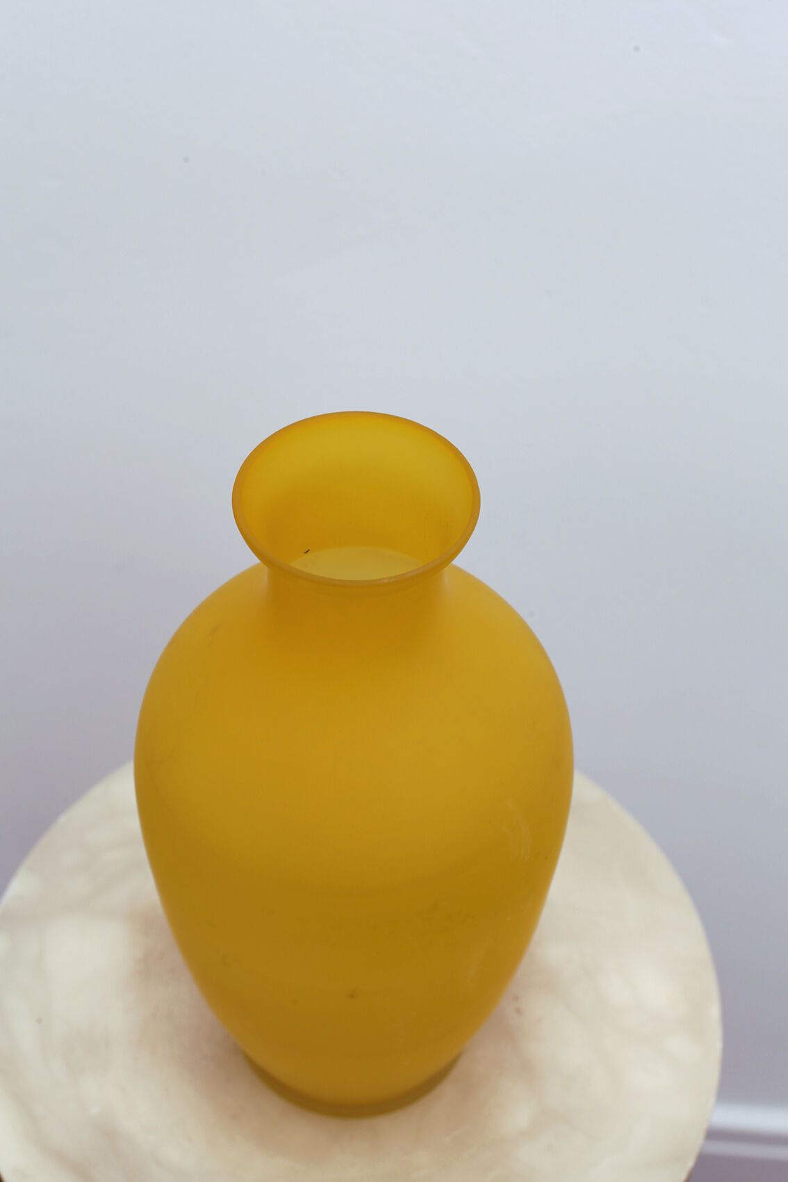 Yellow shortbread vase