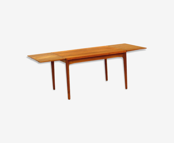Vintage extendable dining table made in the 60s