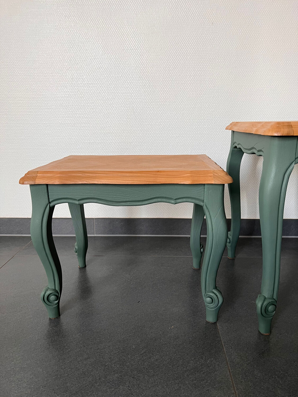 Tables gigognes marqueterie rénovées