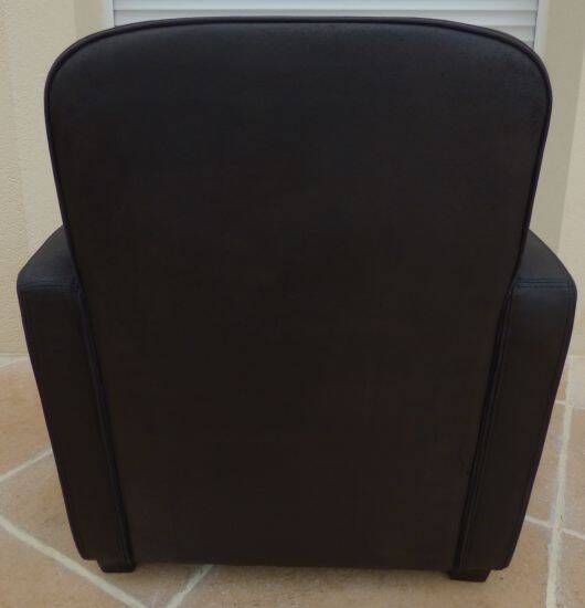 Black grey leather club chair - Very good condition
