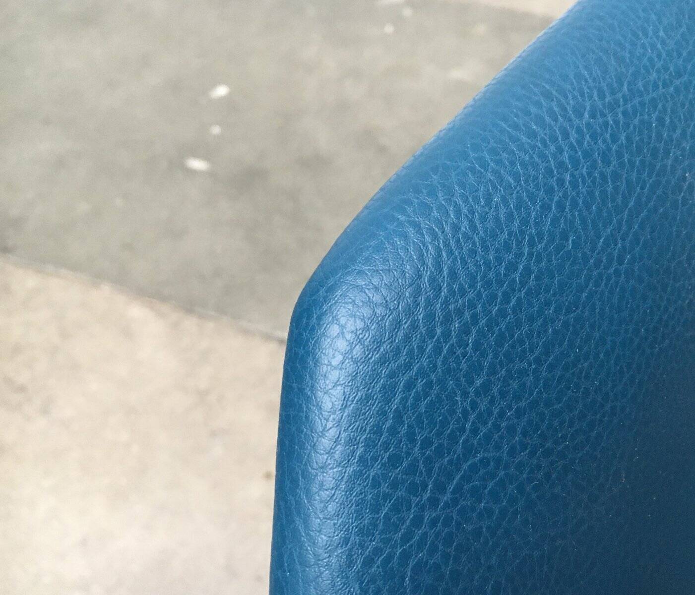 Stackable vintage leather dining chairs from the German space age by Fröscher, 1970s, set of 2.