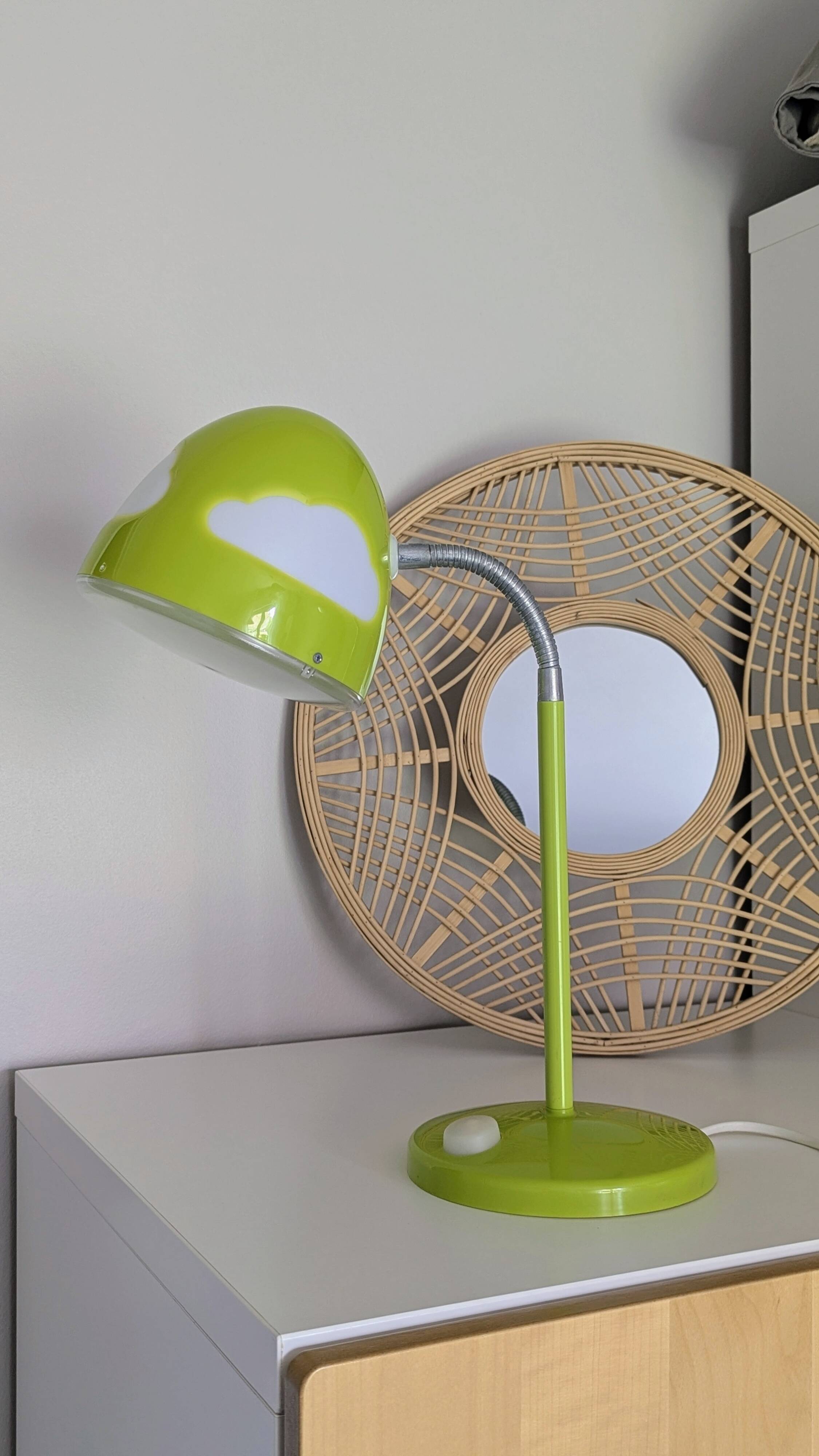 Ikea Skojig green desk lamp (L-0001)