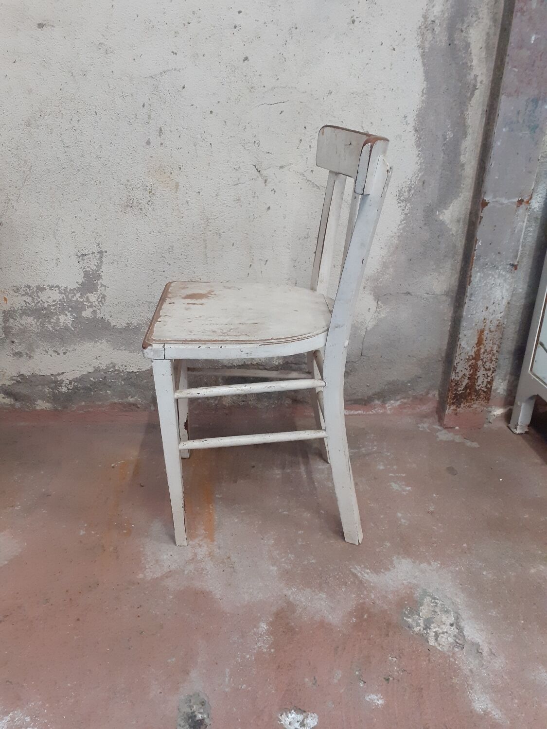Bistro chair