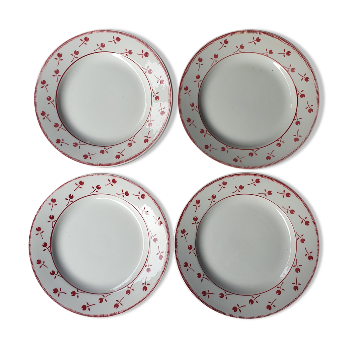 Set of 4 vintage plates