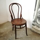 Taxhel bistro chair in curved wood