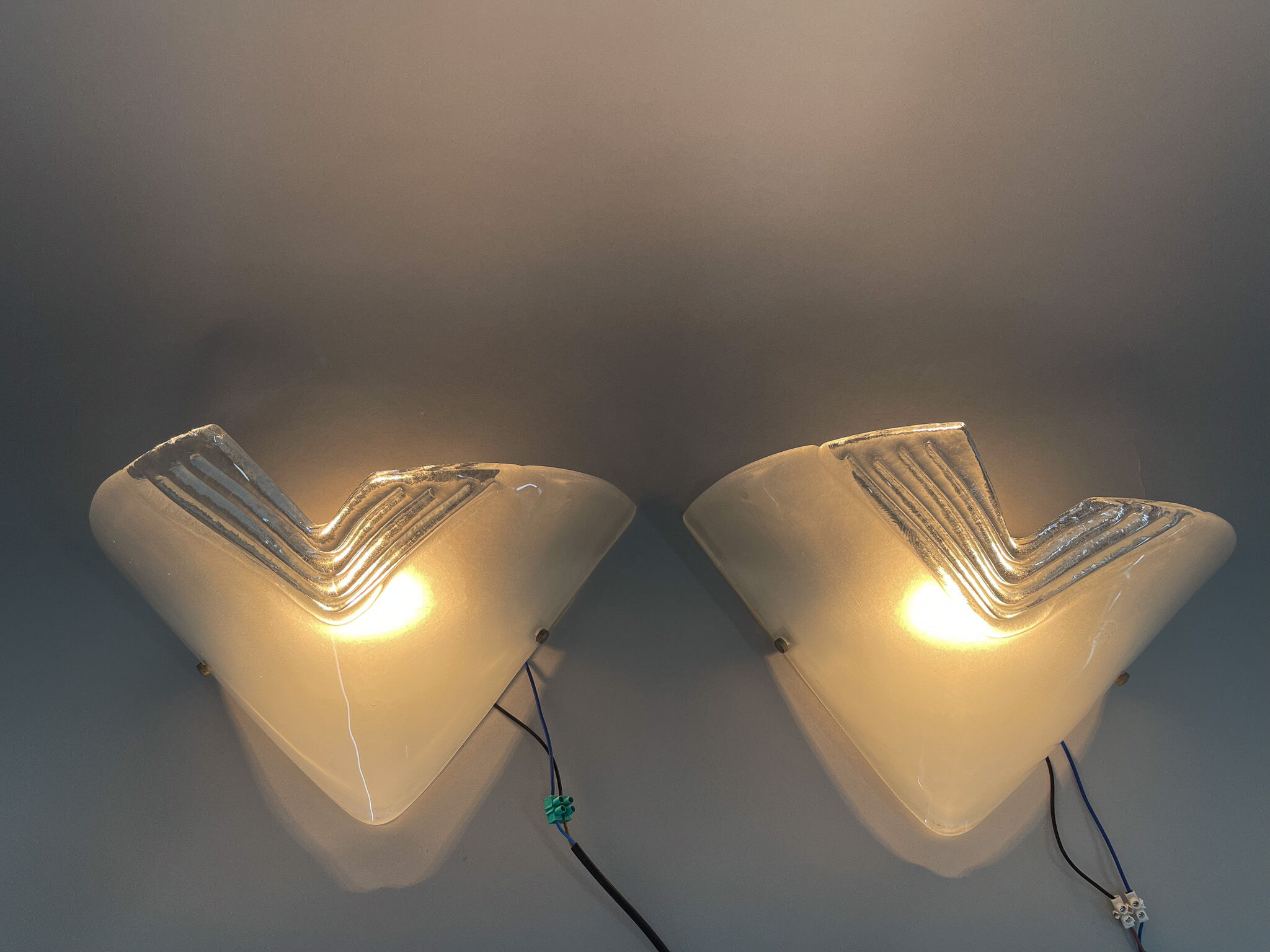 1960s Pair of Murano Glass Wall Lights, Italy