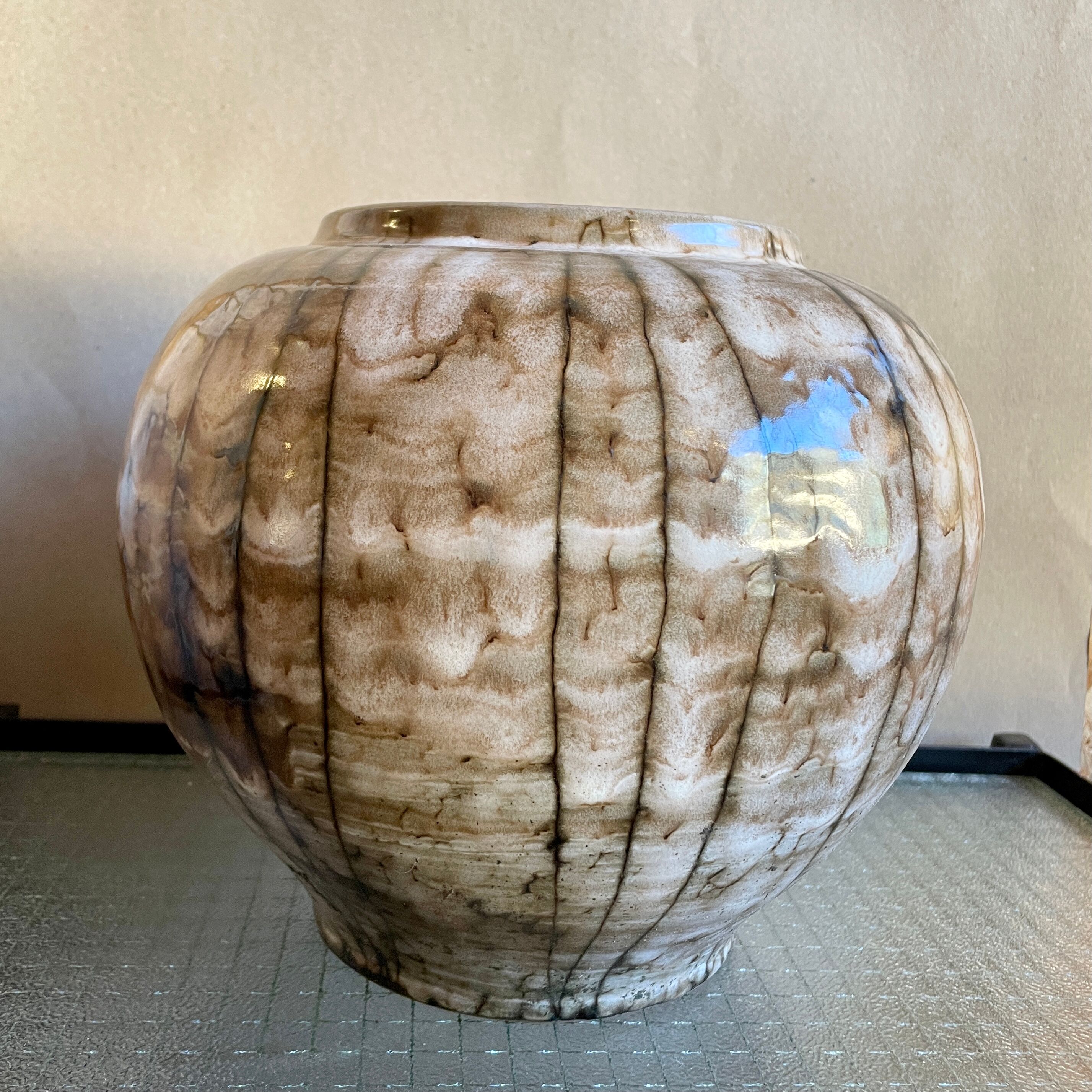 Hungarian ceramic vase vintage model 21