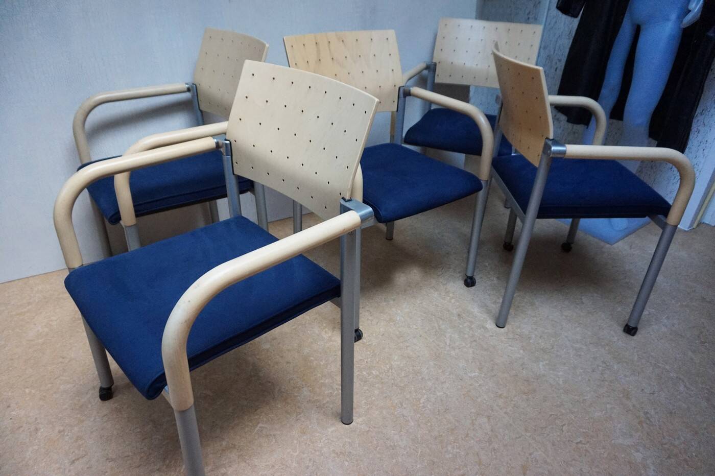 Set of 5 dining or conference chairs by Wiesner Hager and designed by Arge2