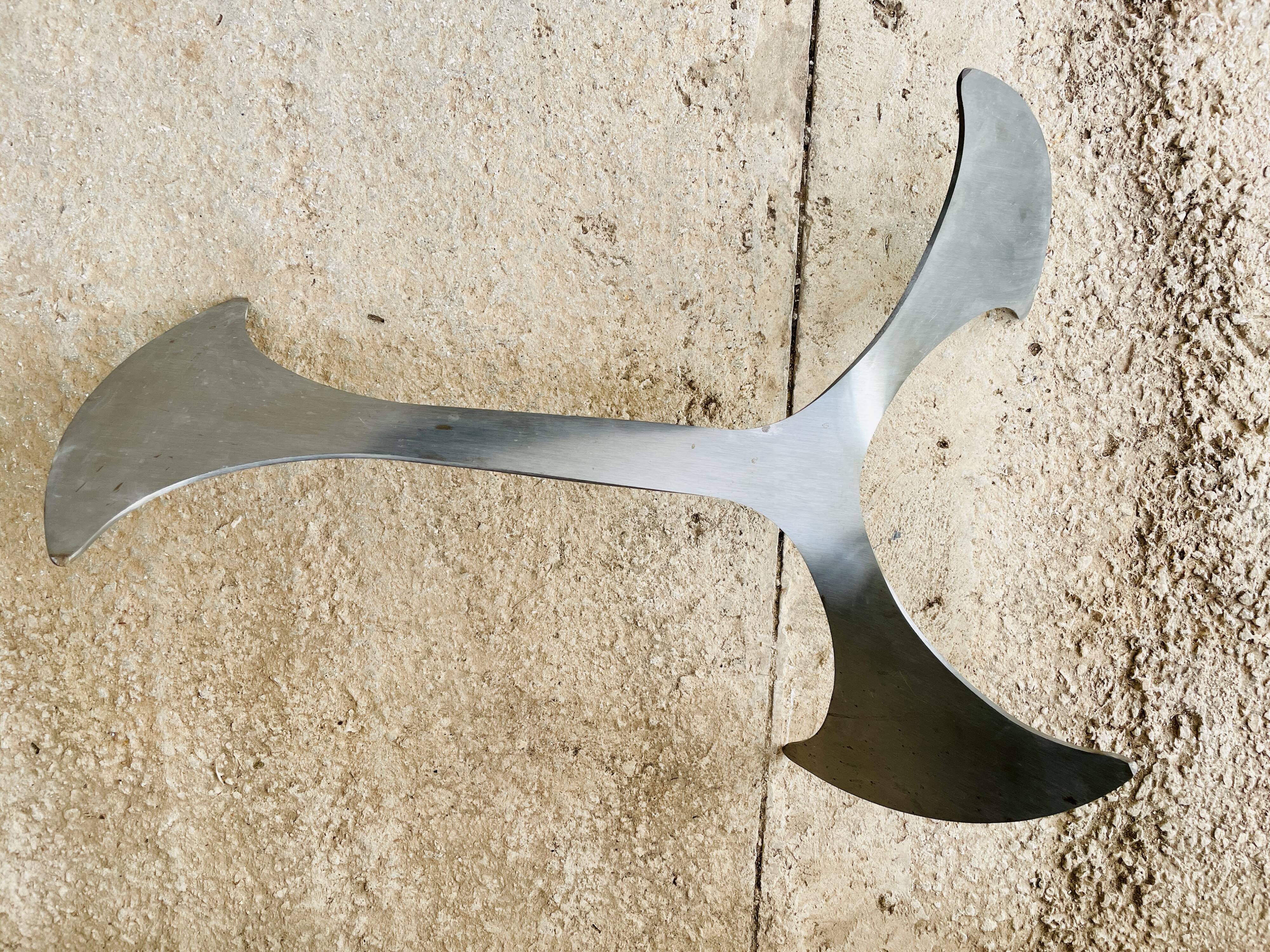 Elliptical coffee table by Knut Hesterberg