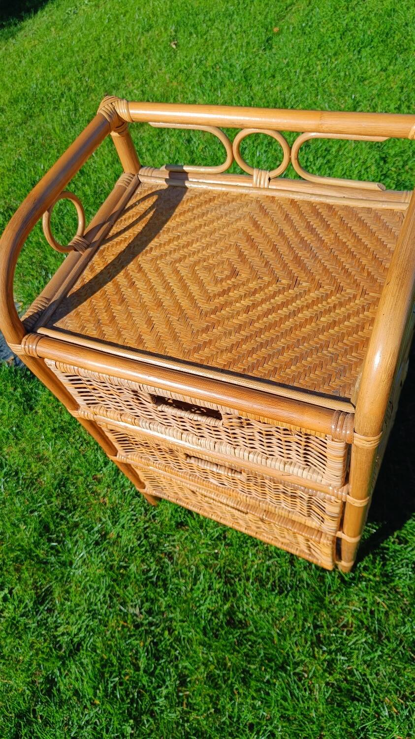 Commode, chiffonnier en rotin vintage