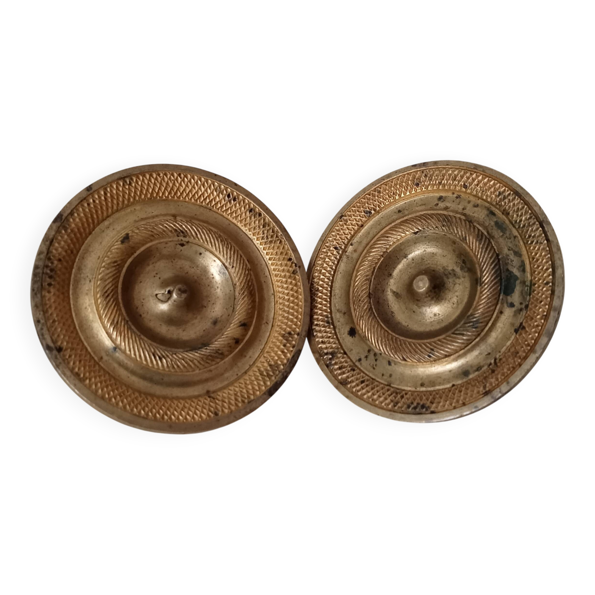 Pair of antique Empire furniture knobs from the 19th century in gilded bronze.