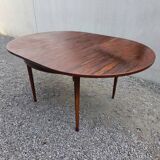 Scandinavian extendable table in rosewood from the 1960s, butterfly extension.