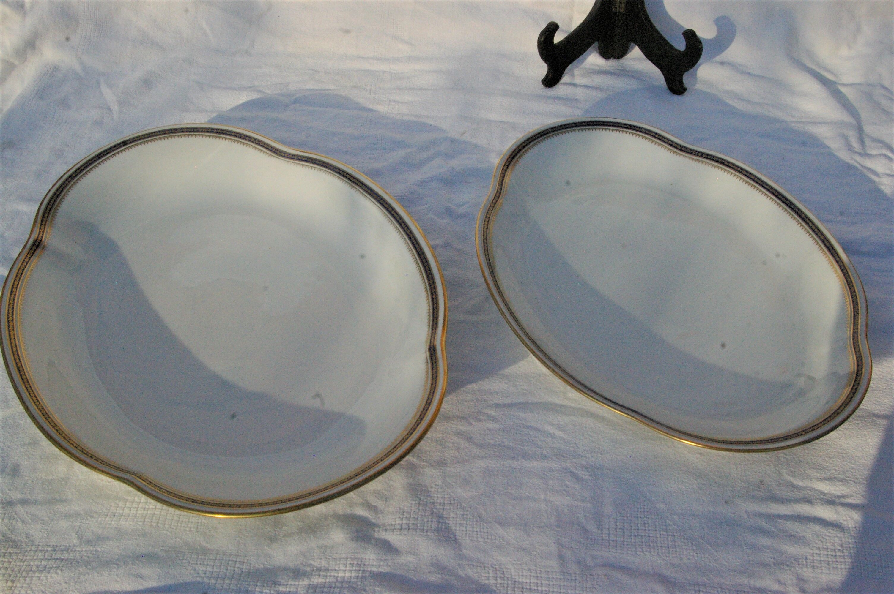 Table service 58 pieces in limoges porcelain uc - blue and gold border