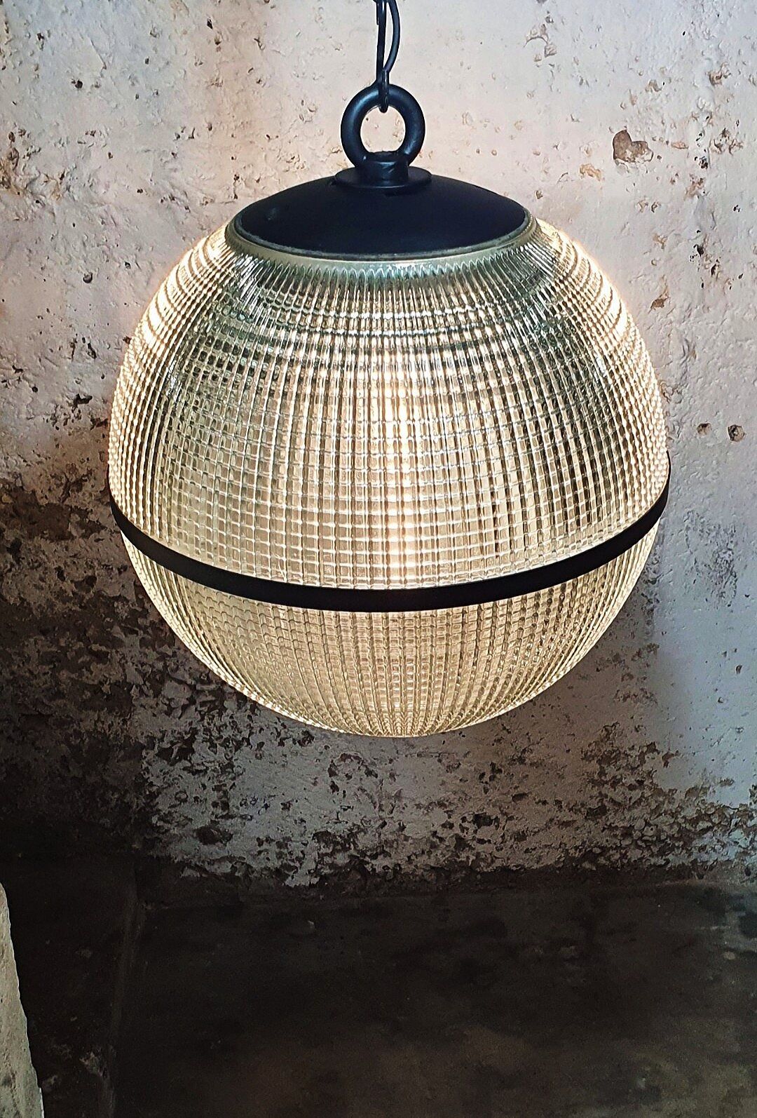 Black Holophane ball suspension