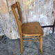 Chaise bistrot en bois clair années 70 vintage