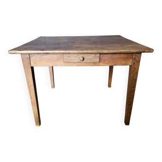 Authentique ancienne table de ferme en chêne massif
