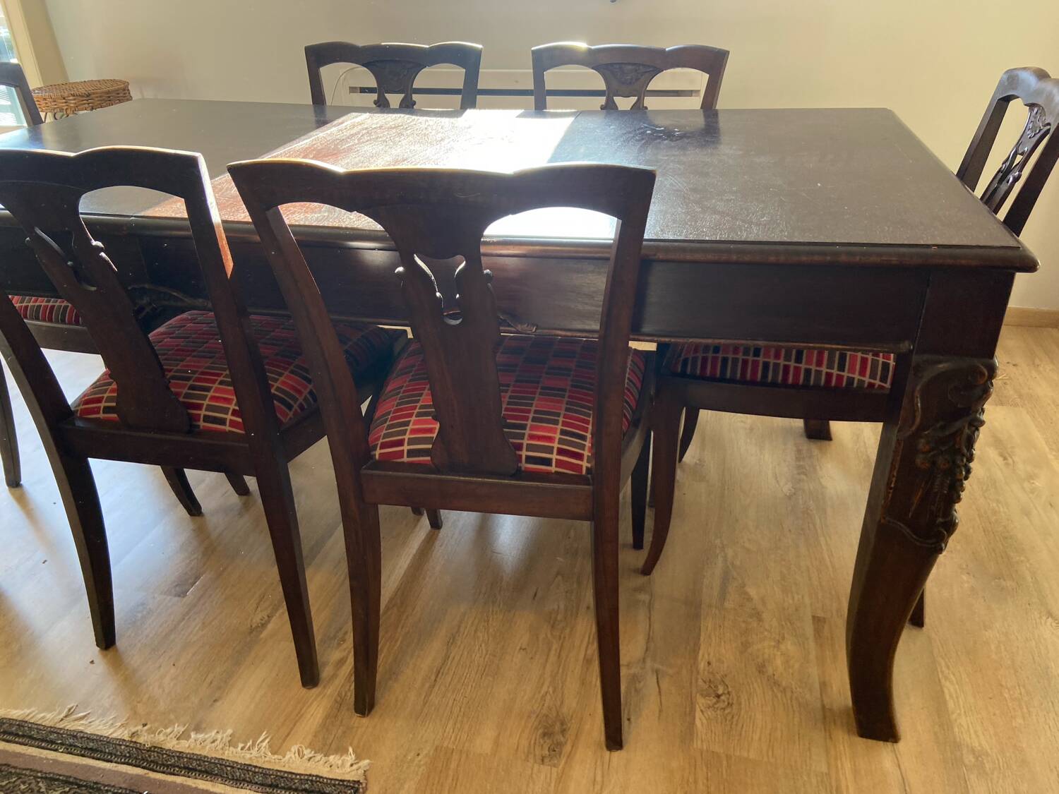 Dining table and 6 Art Deco chairs