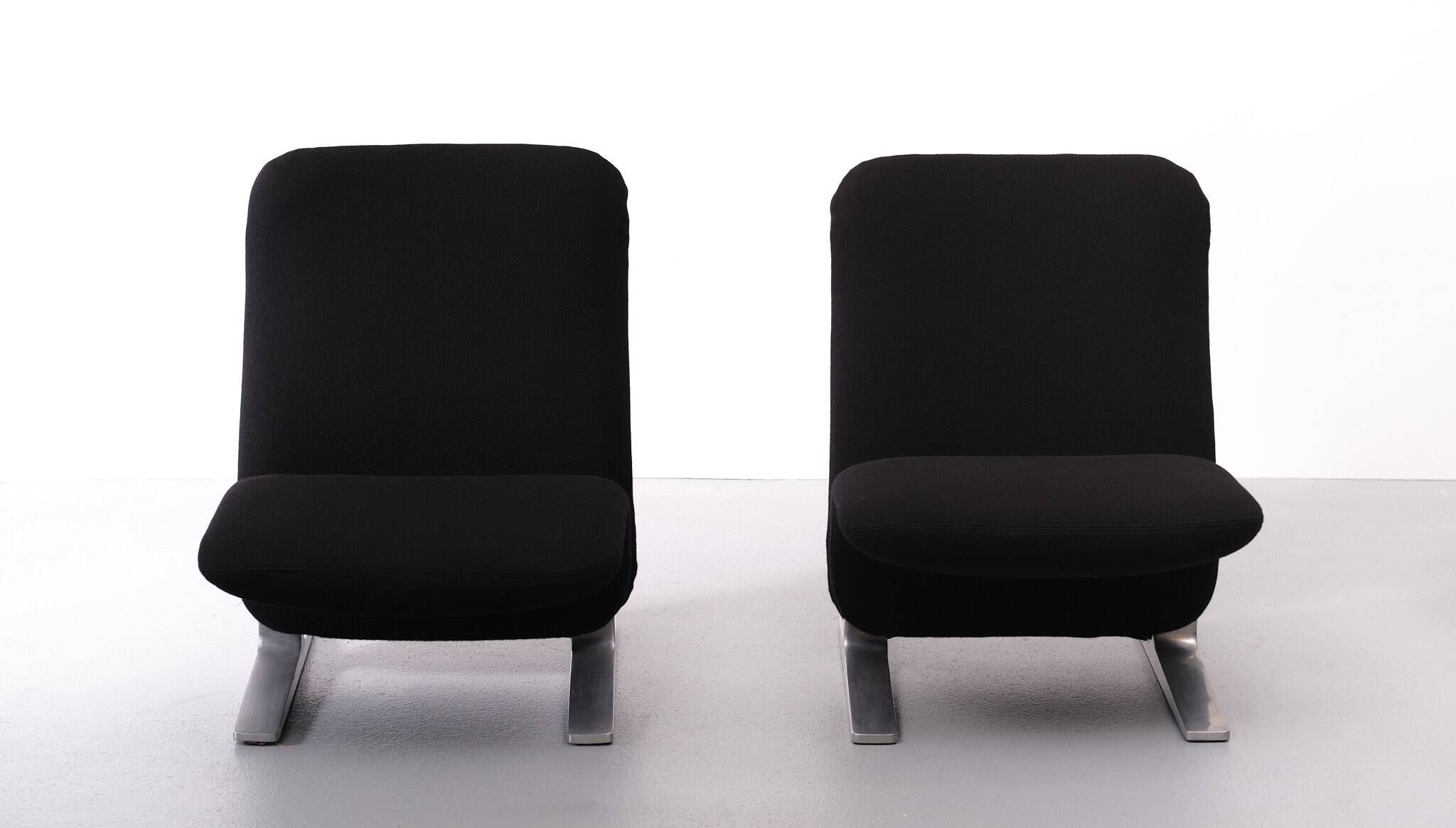 F780 Concorde Lounge Chairs by Pierre Paulin for Artifort in New Upholstery