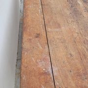 Rustic farmhouse bistro table in oak with Louis Philippe legs - 2m