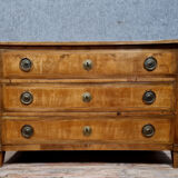 Louis XVI period chest of drawers in marquetry on mahogany background around 1780