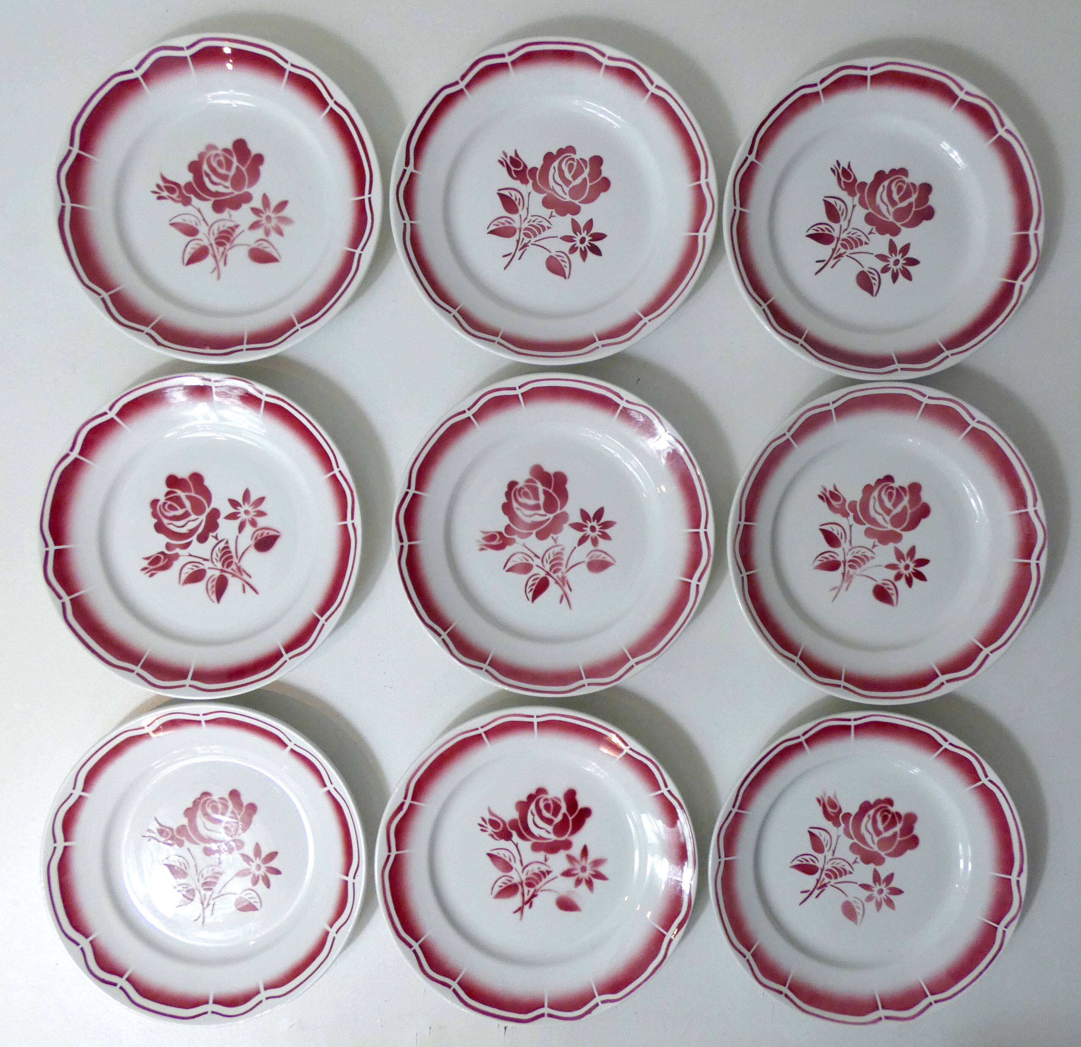 9 flat plates in FB Digoin pink earthenware