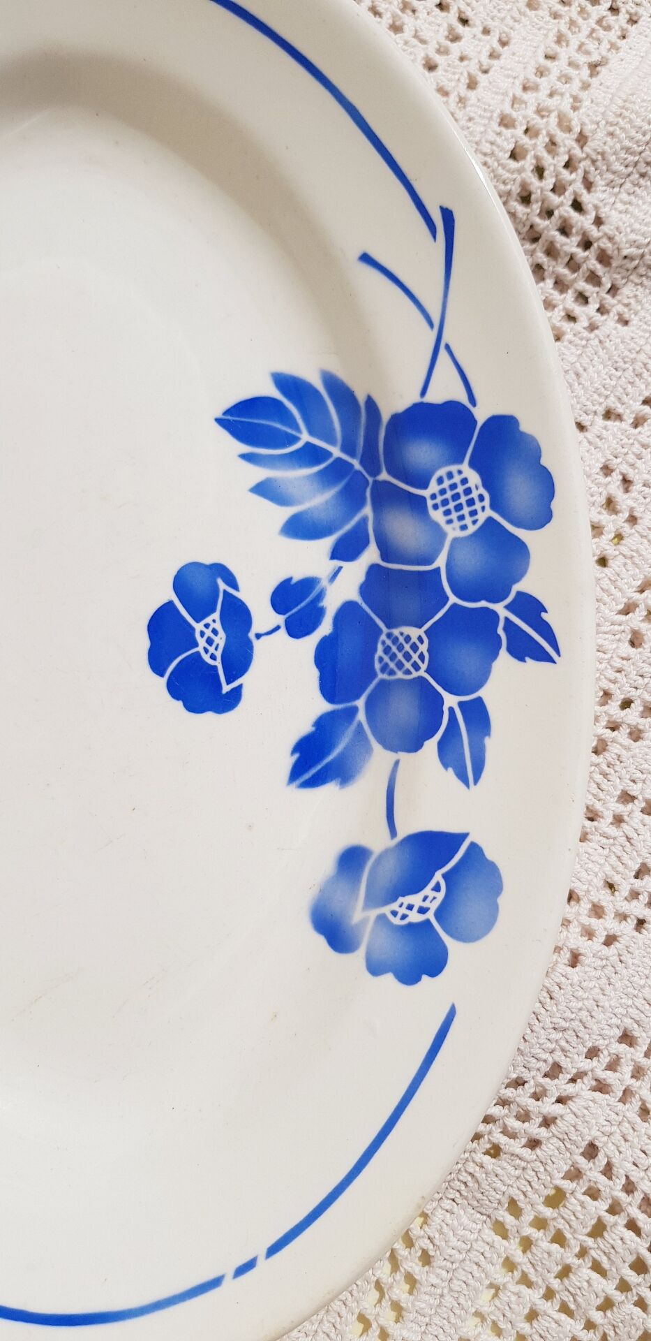 Serving dish St Amand