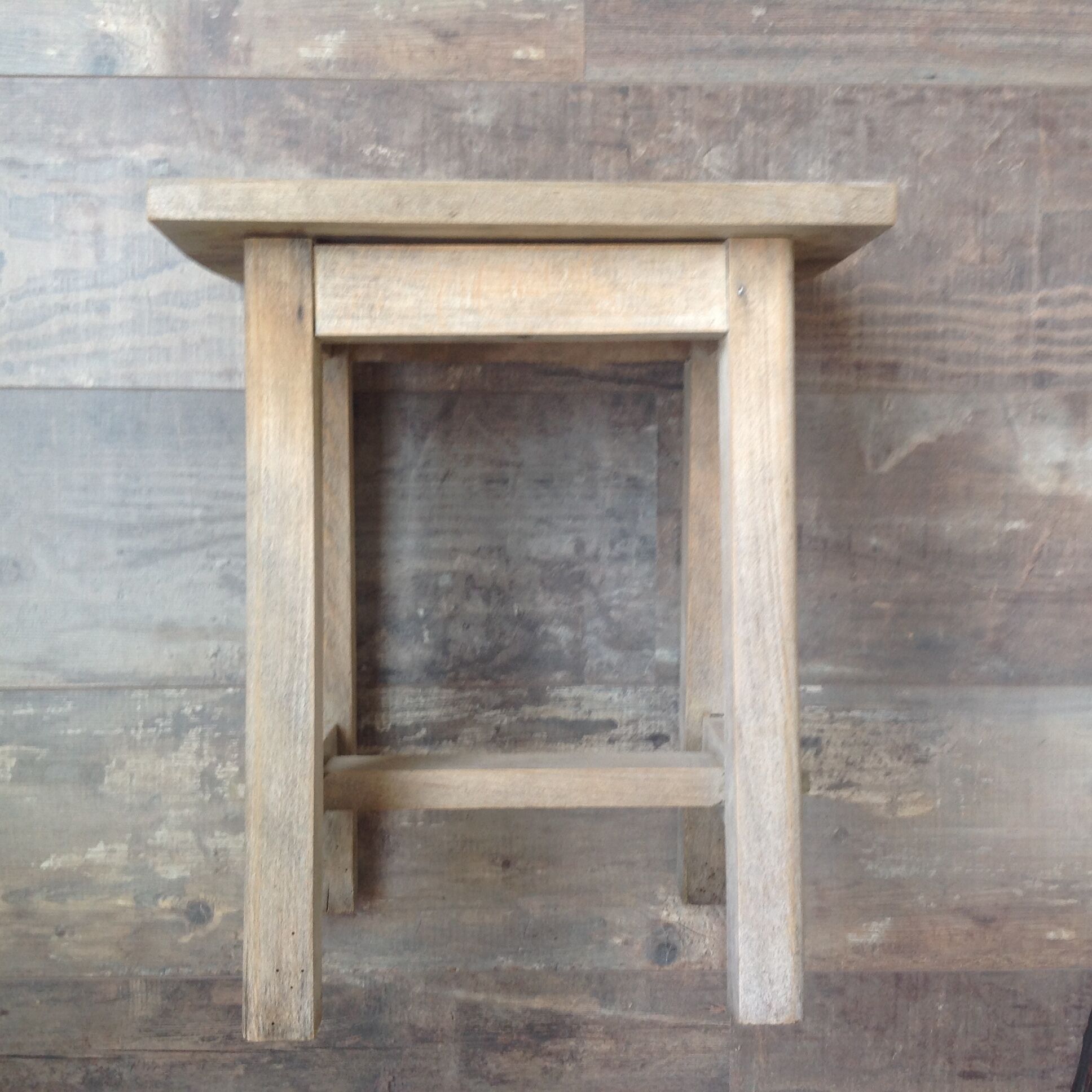 Raw wood stool