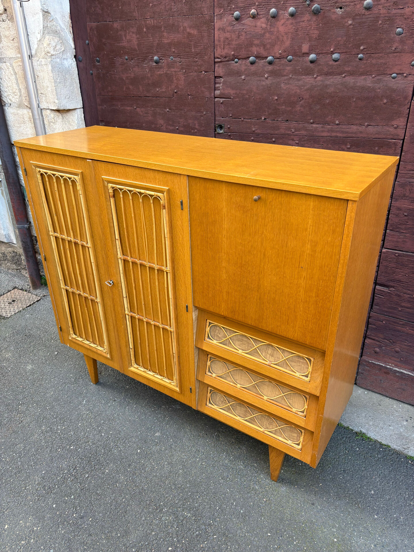 Wardrobe chest of drawers
