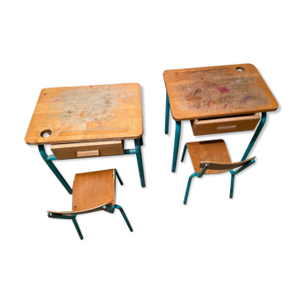 2 Desks in wood and painted metal with their corresponding chairs