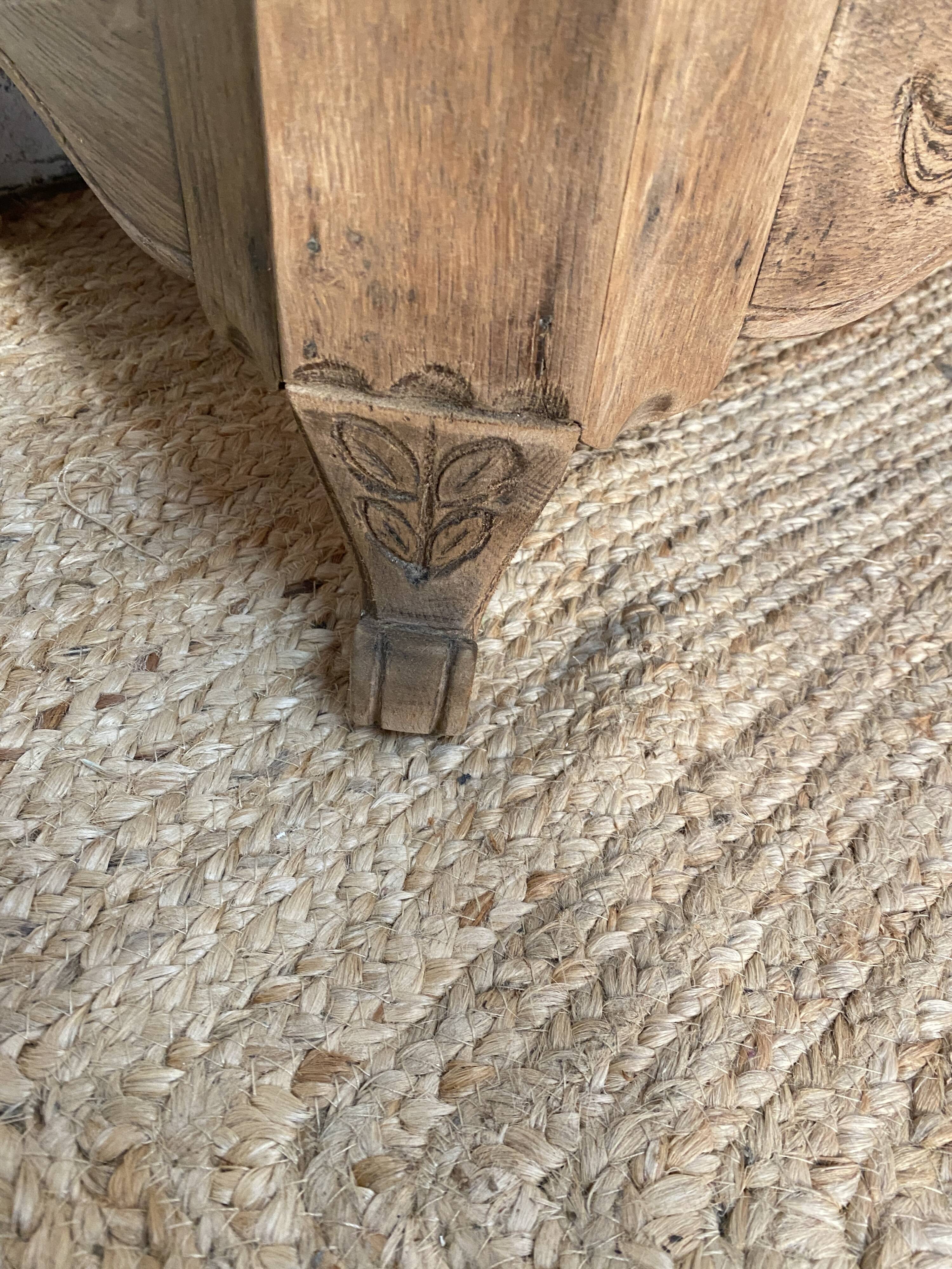 Confiturier / small sideboard