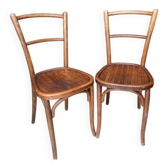Pair of vintage bistro chairs in bent wood – Baumann / Thonet style