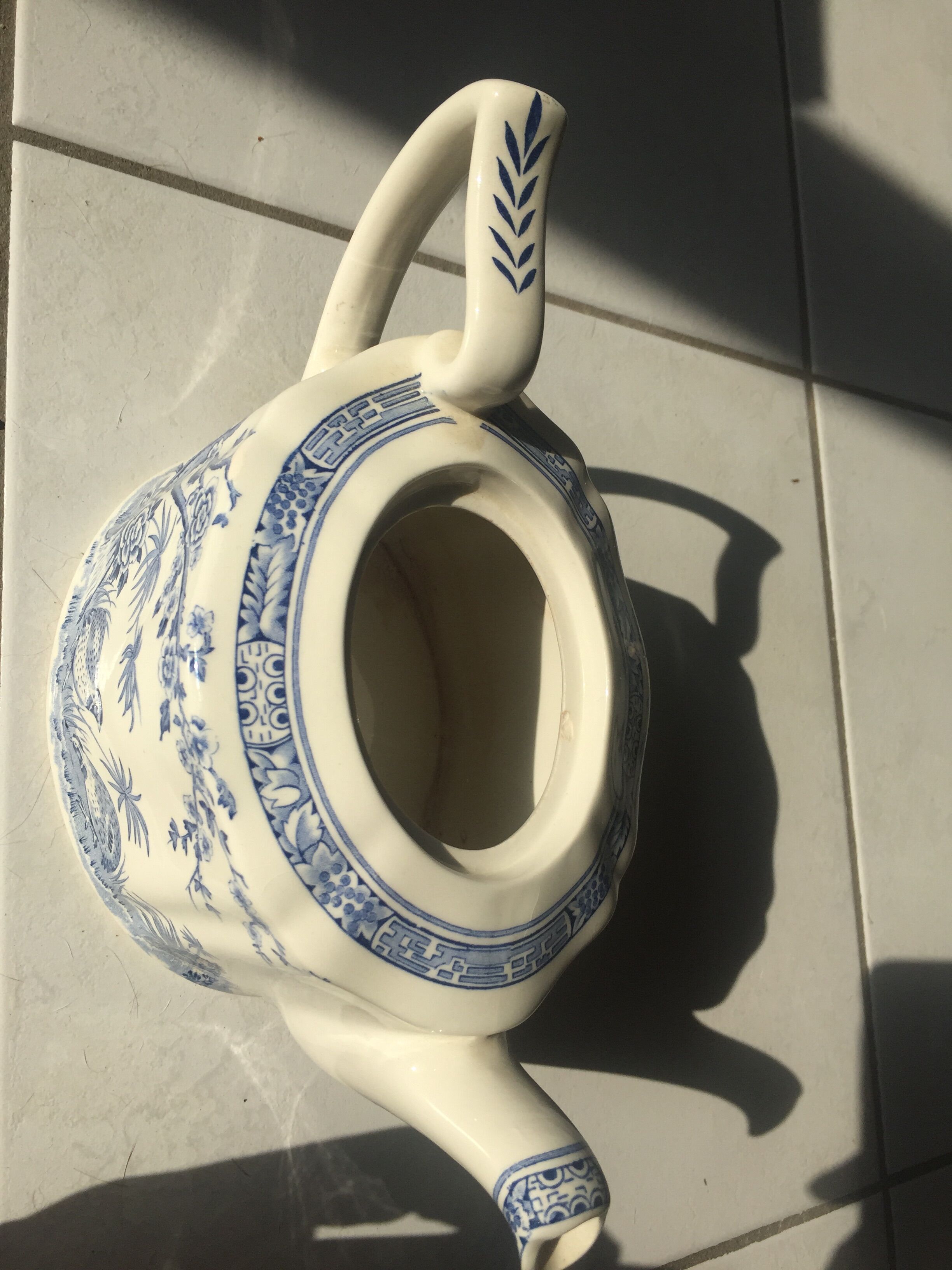 Vintage teapot 1913 Furnivace Quail