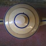 Gien's earthen teapot