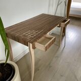 Bureau marqueté zebrano