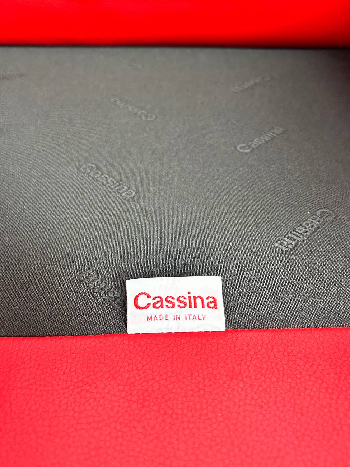 Fauteuil 1 places Cassina Maralunga en cuir rouge