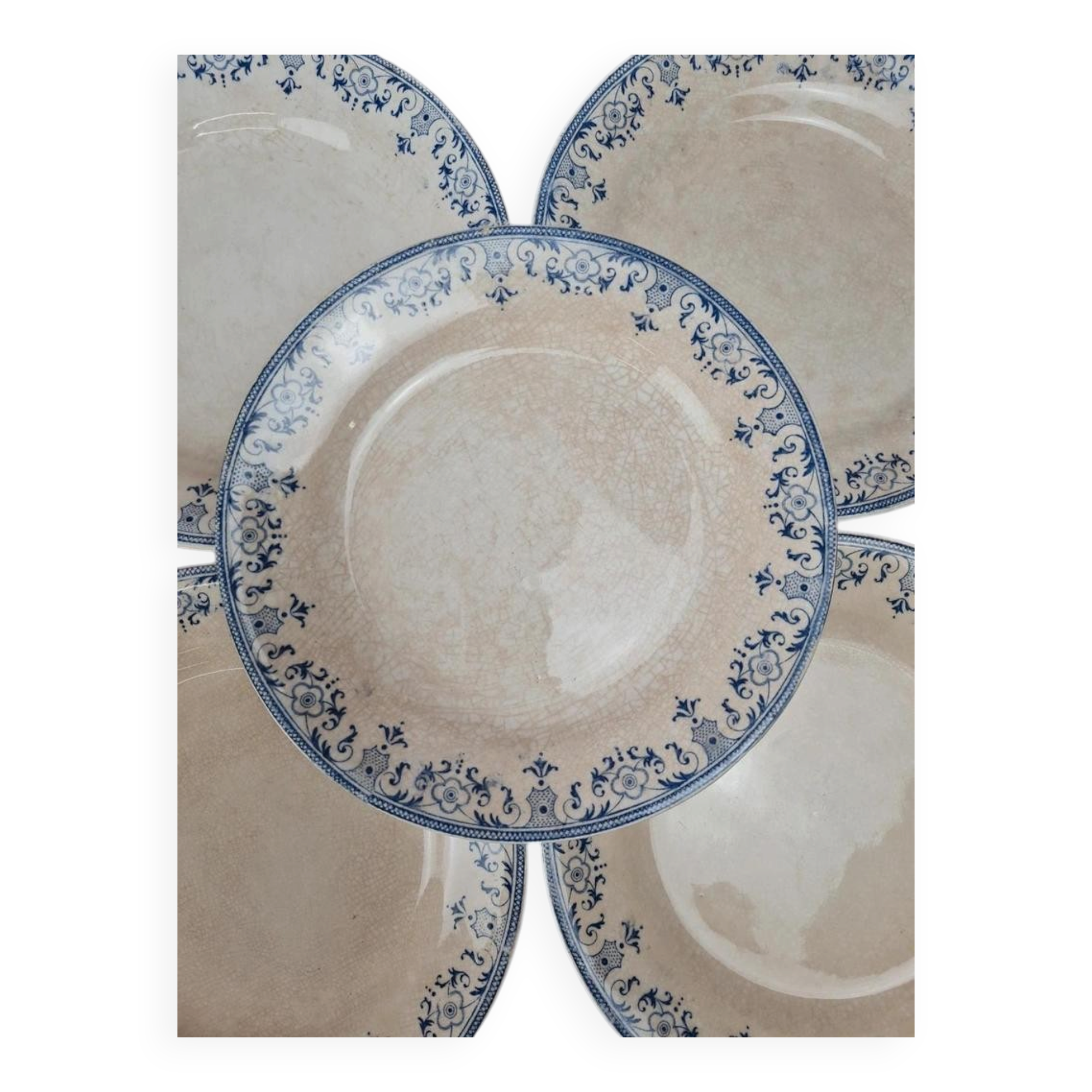 Set of 6 antique flat plates from Creil and Montereau, La Vallières service, 23 cm