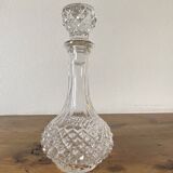 Pair of Arques crystal glass carafes, diamond point pattern, with their stoppers