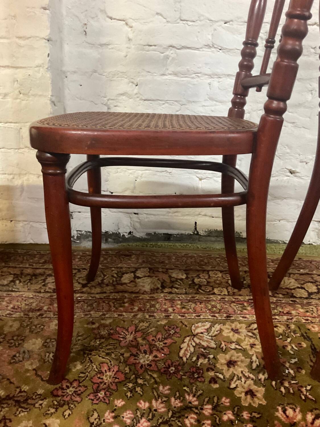 Paire de chaises bistrot Thonet estampillées
