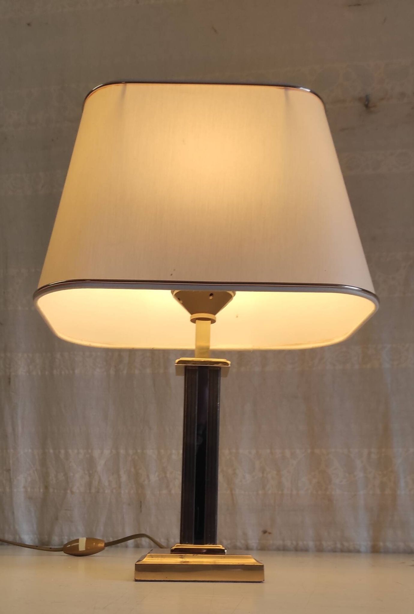 Table lamp "Le Dauphin" in gilded brass - mid 20th century
