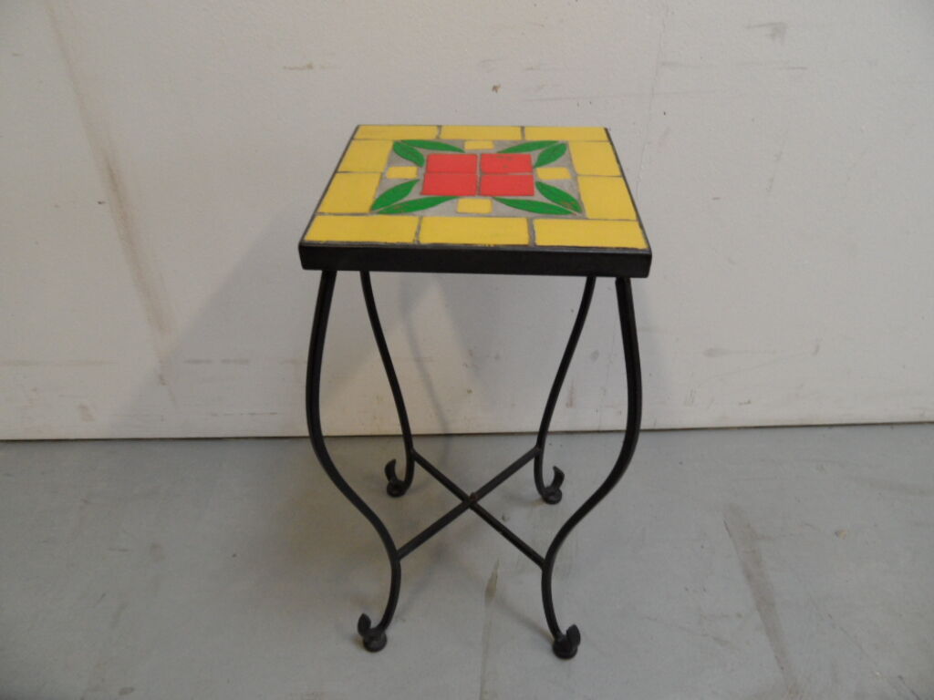 Ensemble vintage de 2 tables d’appoint avec carrelage années 1960