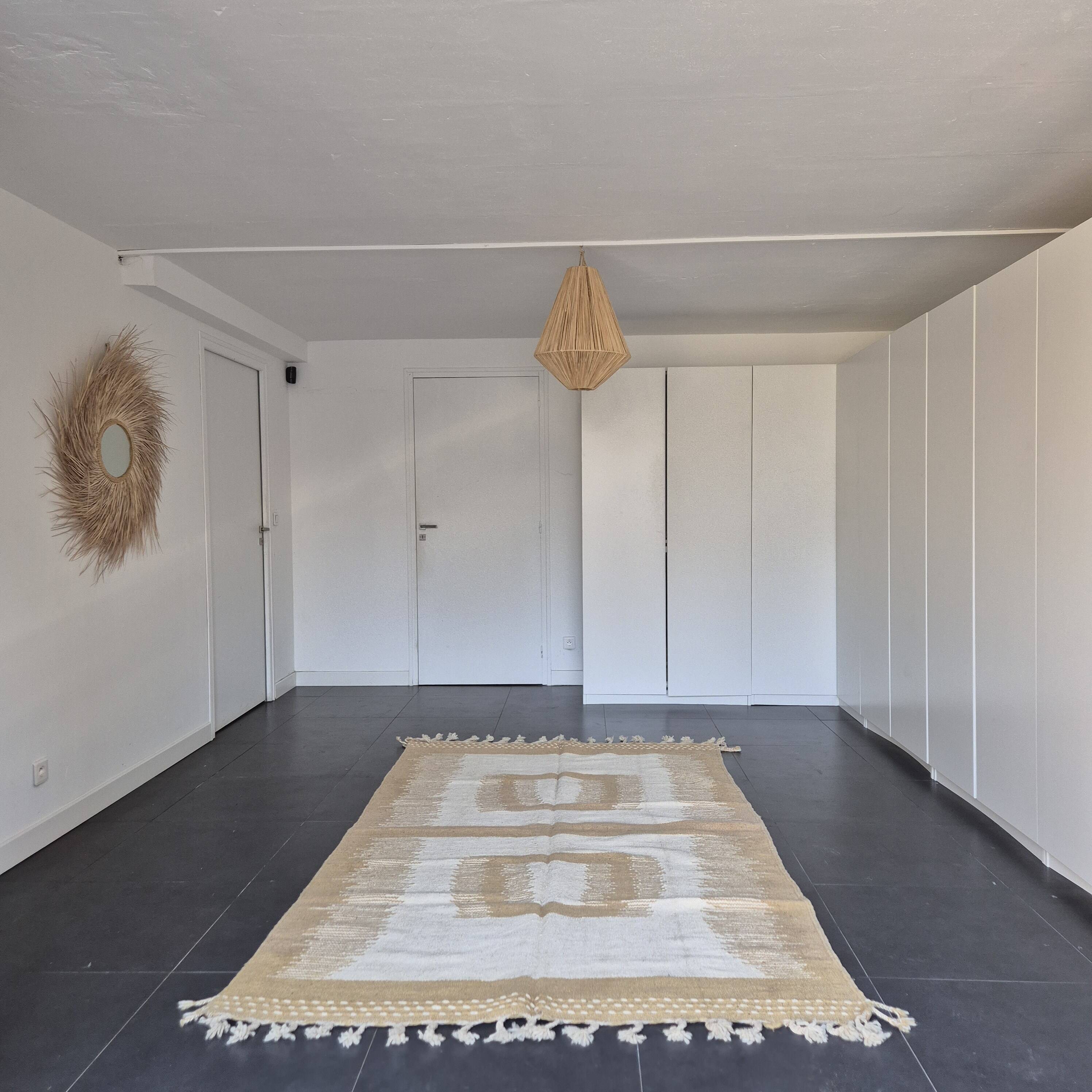 Berber kilim rug 150x260