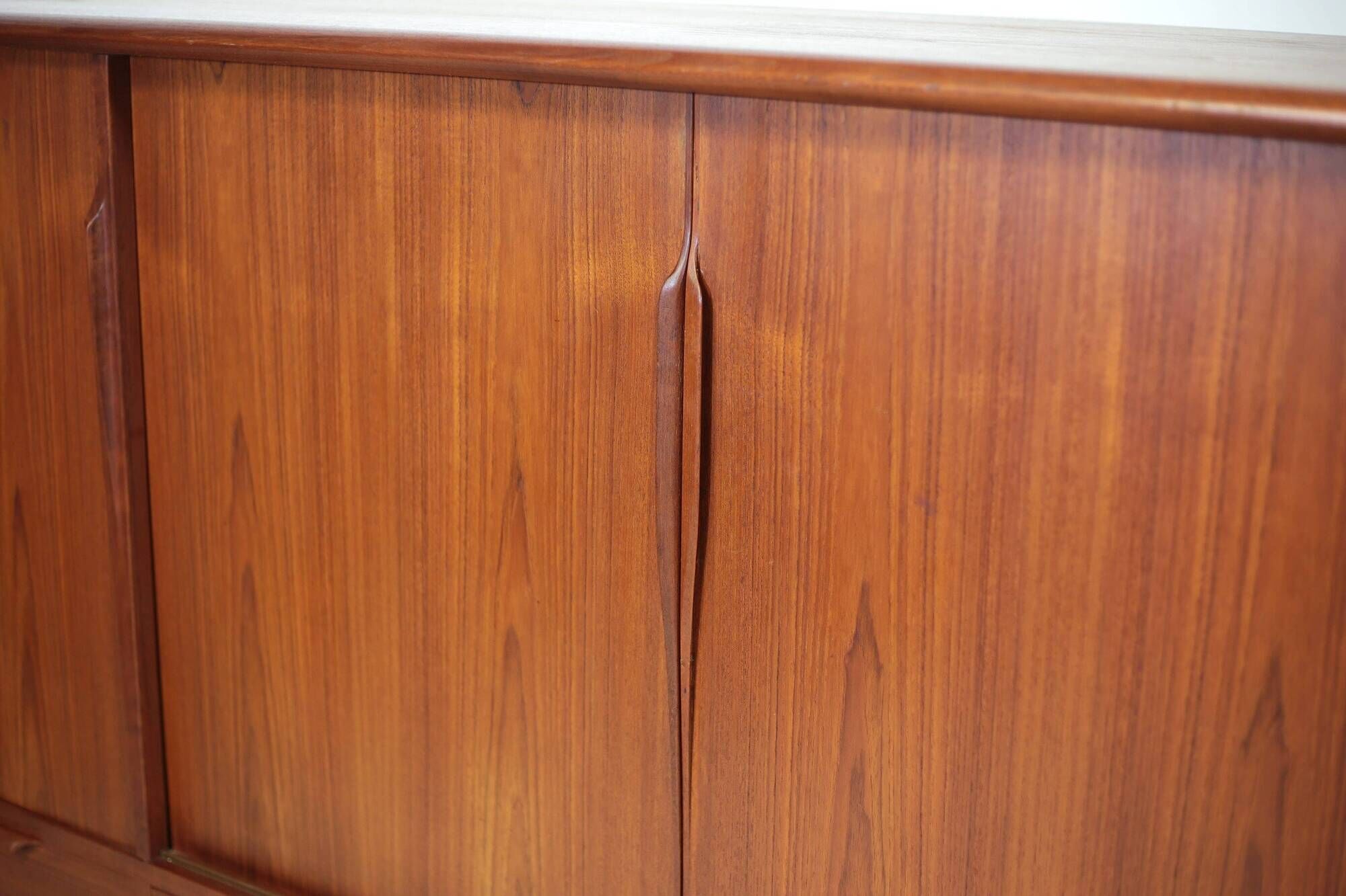 High enfilade Axel Christensen