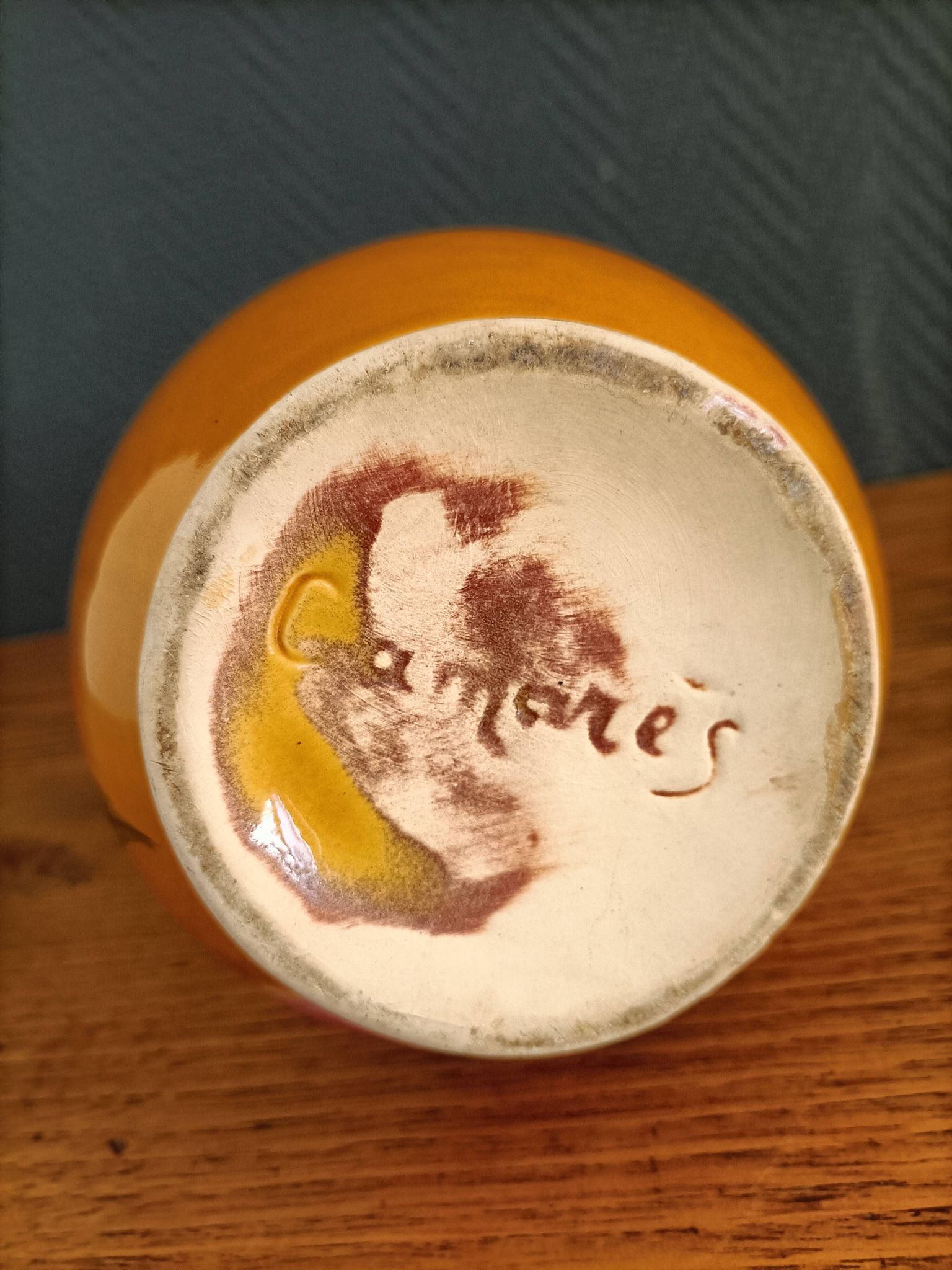 Pichet gargoulette signé Camarès